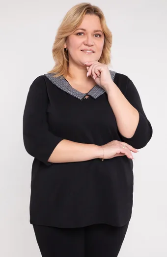 Juoda palaidinė su nuimama apykakle