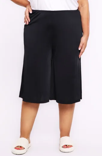 Juodos spalvos Mewa puslankios kelnės