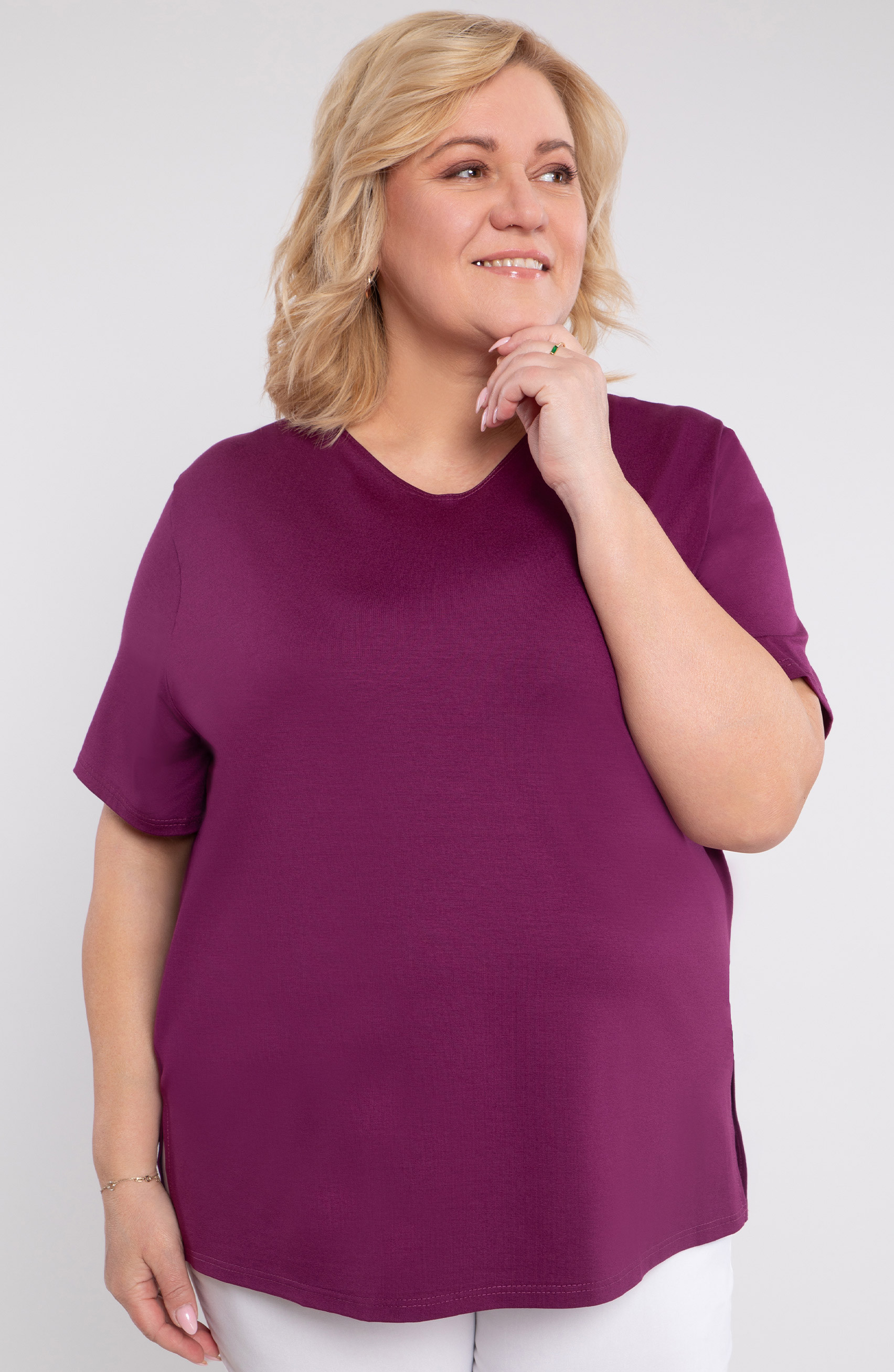 Violetinė megzta palaidinė