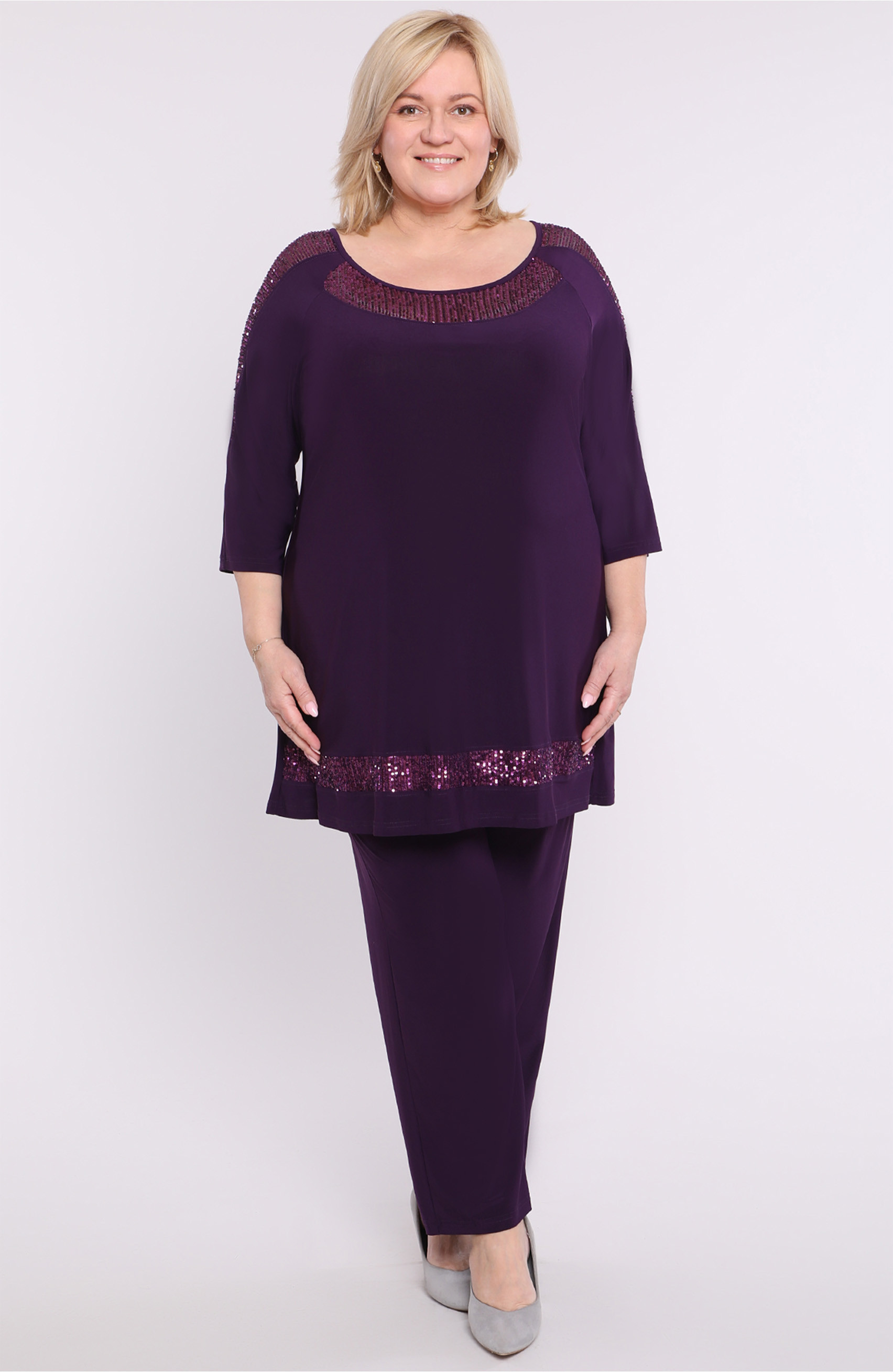 Violetinis komplektas su blizgučiais